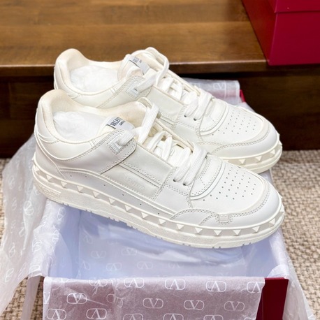 Valentino Garavani Freedots Sneakers 35-45