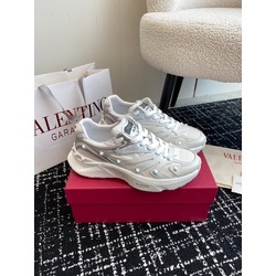 Valentino 39/46