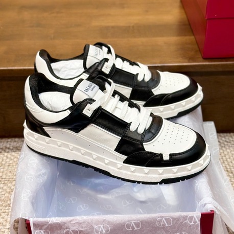 Valentino Garavani Freedots Sneakers 35-45