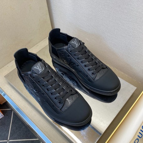 Louis Vuitton 39/45