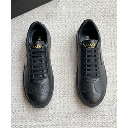 Prada 39/44