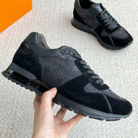 Louis Vuitton 39/45