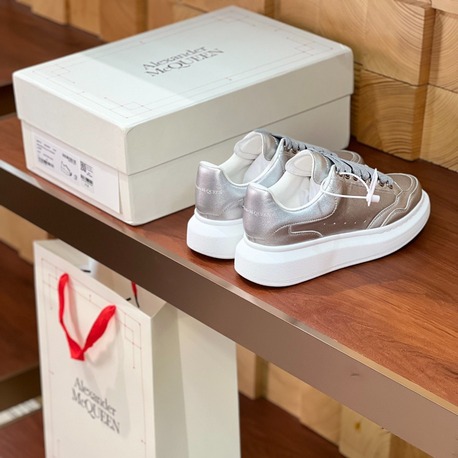 Alexander McQueen 35/46