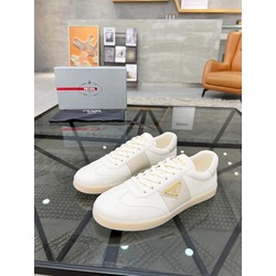 Prada 39/44