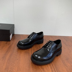 Prada 38/44