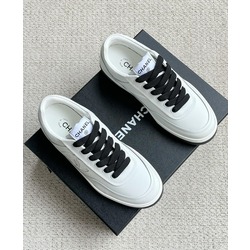 Chanel 39/44