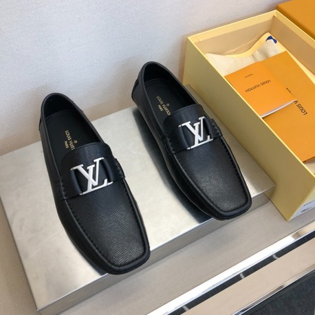 Louis Vuitton 39/45