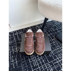 Prada 35/44