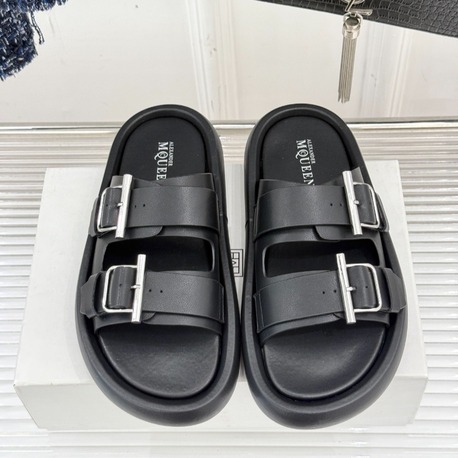 Alexander McQueen 35/46