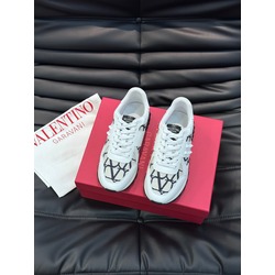 Valentino 38/45
