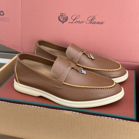 Loro Piana Summer Charms Walk 35-47