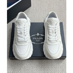 Prada 39/44