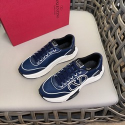 Valentino 39-45
