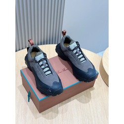 Loro Piana 38-45