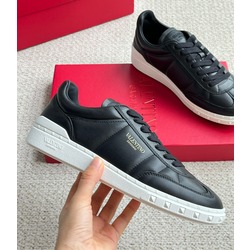Valentino 39-44