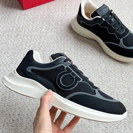 Salvatore Ferragamo 39-45