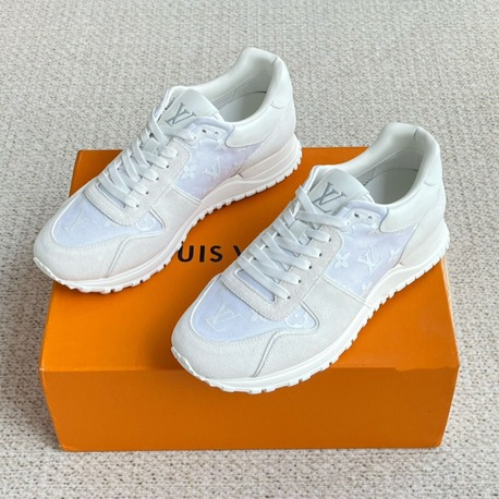 Louis Vuitton 39/45