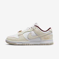 Nike Dunk Low SE Just Do It White Phantom