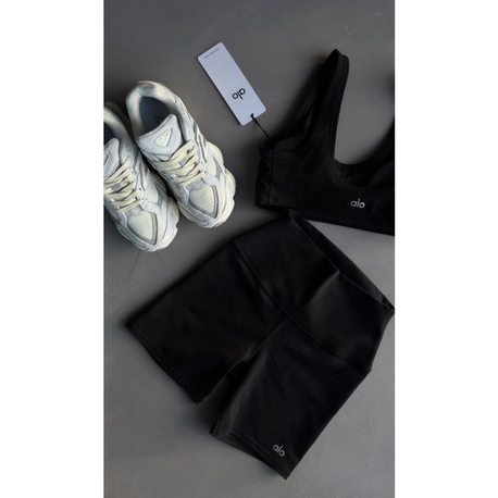 Alo Yoga Set “ Şort Tayt - Atlet “