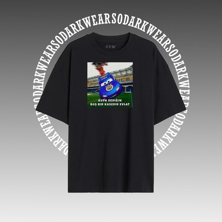 "Mcqueen" Oversize T-Shirt