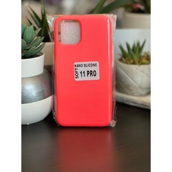 İphone 11 Pro Logolu Soft Kılıf 
