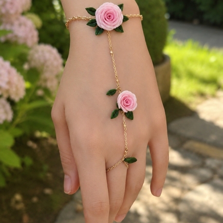 Rosé Bloom Şahmeran