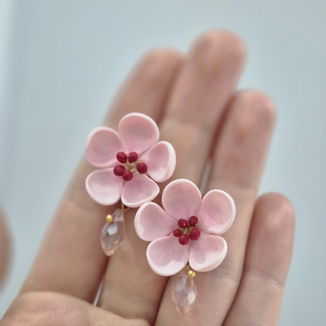 “Blossom Whisper”Küpe