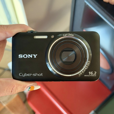 Sony Cybershot DSC WX7 ( Çok temiz )