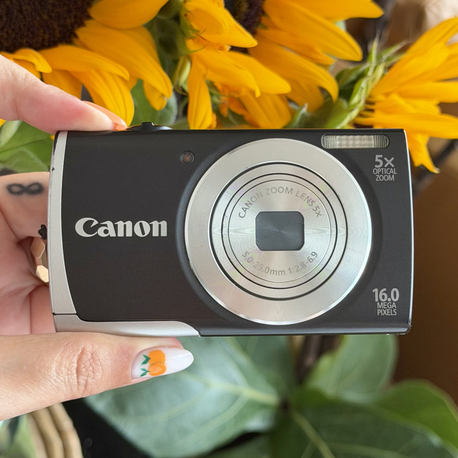 Canon IXY 50S | Soho camera