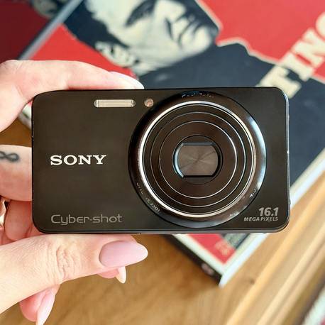 Sony Cybershot DSC W570 | Soho camera