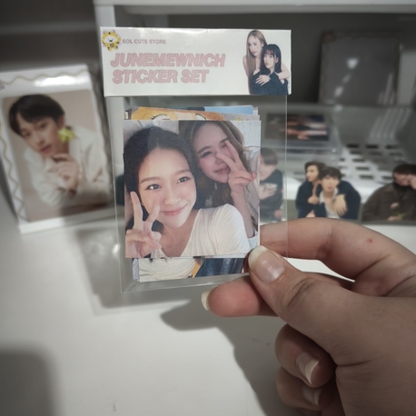 JuneMewnich sticker seti