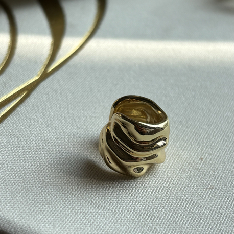 Earcuff