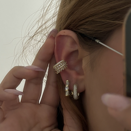 Earcuff
