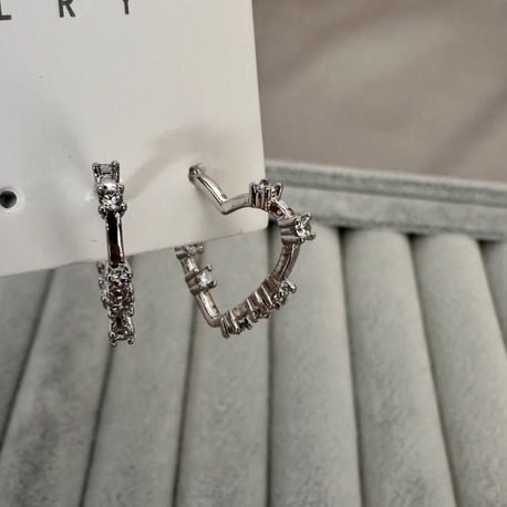 Vip silver küpe