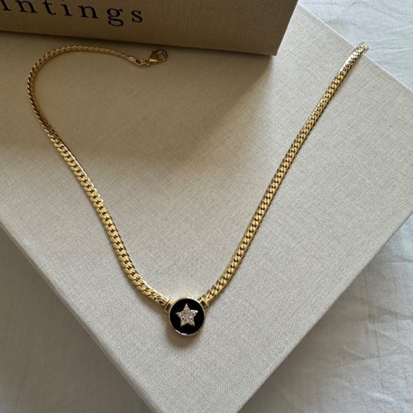 14k Vip Yıldız Desen Kolye