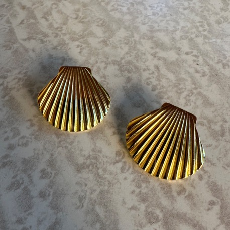 Deniz kabuğu çelik gold küpe