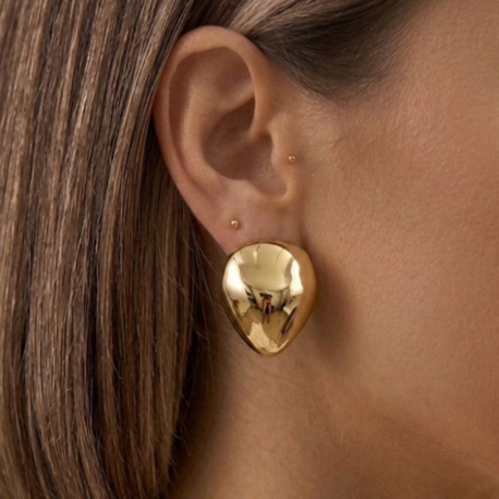 14k Gold Üçgen Bombeli Küpe