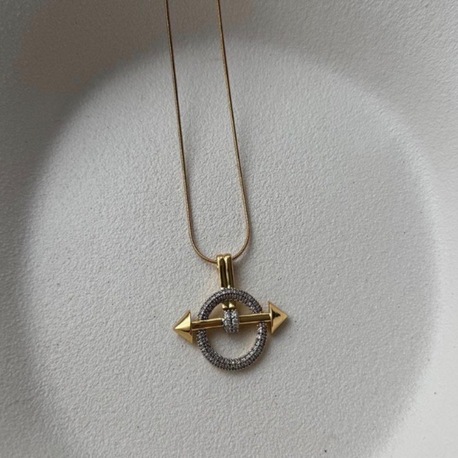 Çelik Gold Taşlı Kolye