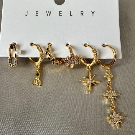 Vip 6 lı gold küpe set
