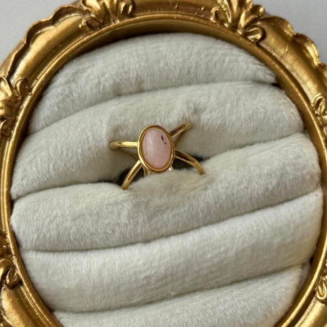 Pembe taşlı ayarlanabilir çelik gold yüzük