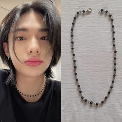 Hyunjin kolye