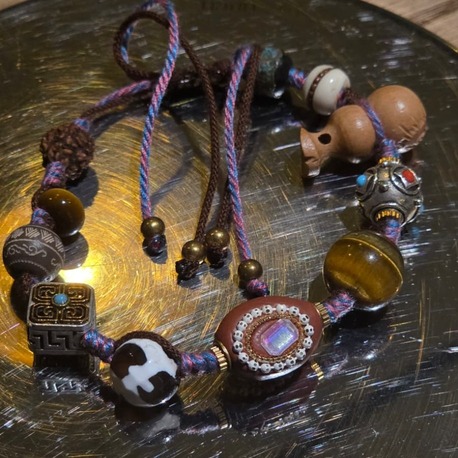 Soul Nook Kaplan gözlü Bileklik