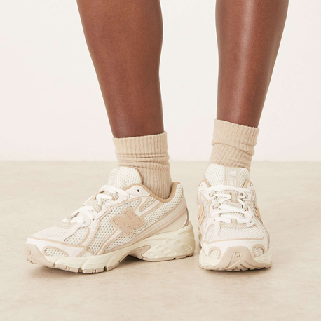 New Balance 740 IN2 (Dar Kalıp 1 Numara Büyük Alınız)