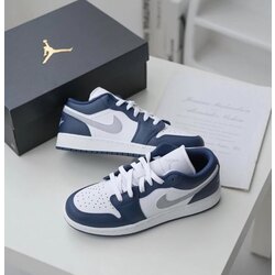Air Jordan 1 Low Midnight Navy