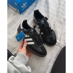 Samba OG Black White Gum