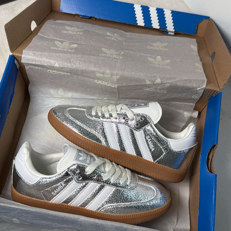 Adidas Samba OG metallic Silver!