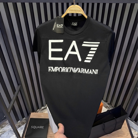 •EA7 PREMIUM T-SHIRT