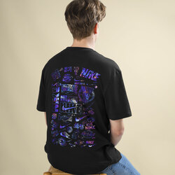 Nike Premium T-Shirt / Oversize