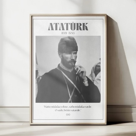 Gazi Mustafa Kemal Kalpaklı Askeri Poster | "Hattı Müdafaa Yoktur" Sözlü Tarih Tablosu