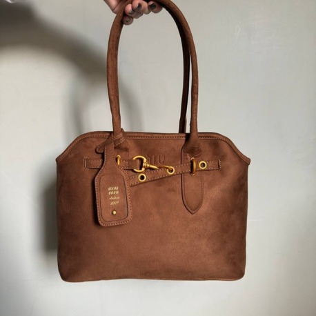 Miu Miu Aventure (40x31)